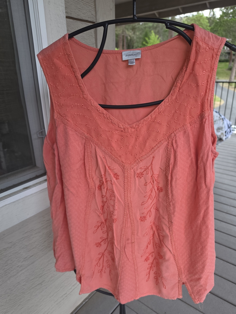 Avenue Coral Sleeveless Embroidered Camisole Top